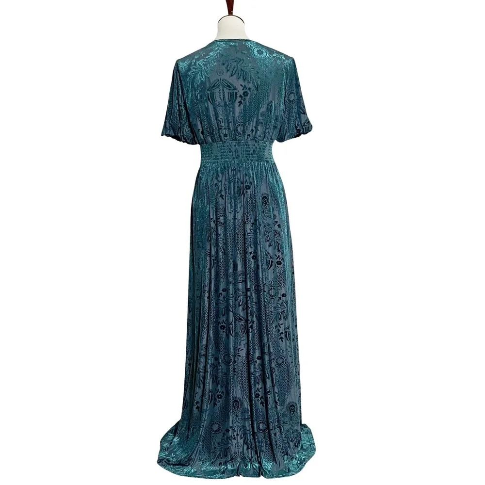 Baltic Born Women's Leslie Velvet Maxi Dress Size‎ Large